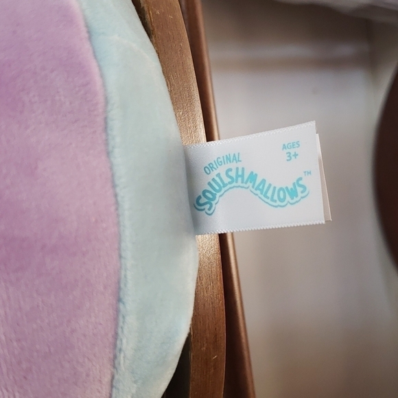 SQUISHMALLOWS™ Rutabaga the Caterpillar 7.5in - Picture 5 of 7